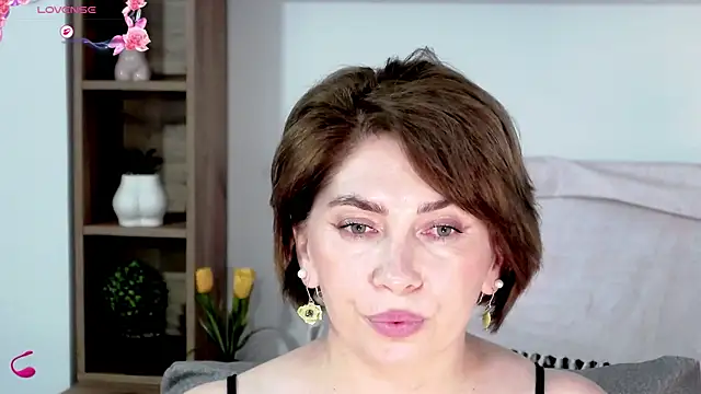 Anna_glamlovely élő XXX-chatje