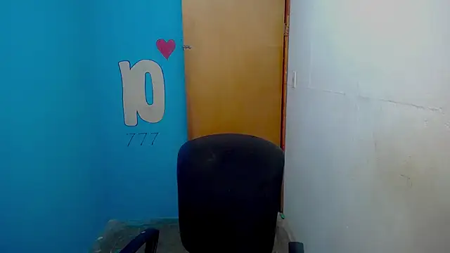 Онлайн чат XXX Harry_lov77