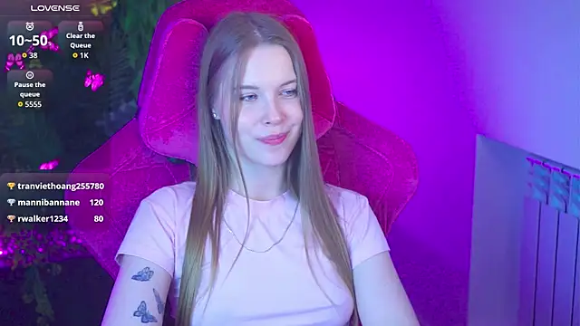 CuteMousee – Live XXX-chat