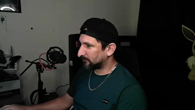 DevilPup75_ webkamerás műsora
