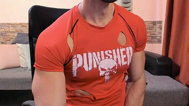 HotHunkTrainer – Naživo XXX chat