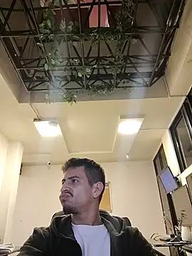 Juann-cock Adlı Modelin Web Kamerası Şovu