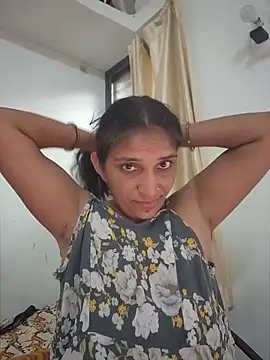 profeserpamela XXX чат на живо
