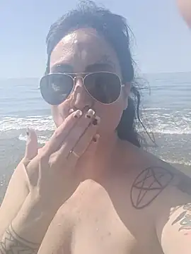 Czat XXX na żywo – NessaBaddestbich