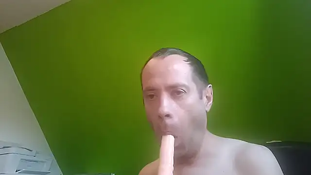 matdev82 Шоу с уебкамера