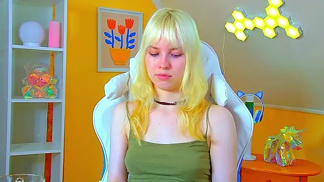 HannahHollis' Live XXX Chat