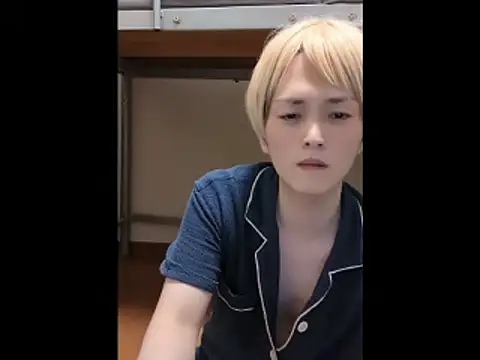 mgnhiroyuki's Live XXX Chat