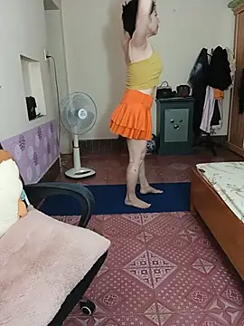 Chat +18 de Moona_heny ao vivo