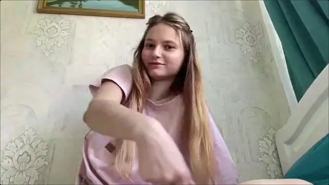 HeIen_cute: онлайн-секс-чат