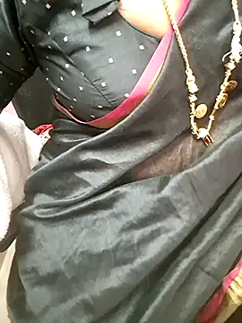 แชท XXX สดของ Tamil_Ammani