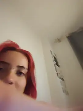 Chat XXX en directo de Ivy1111