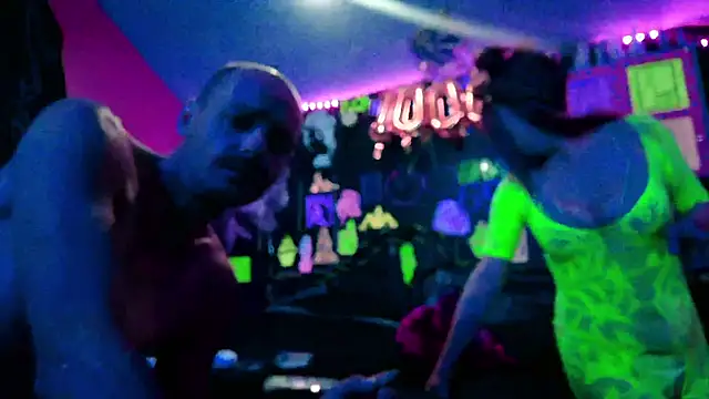 XXX chat uživo modela Splash_Queen420