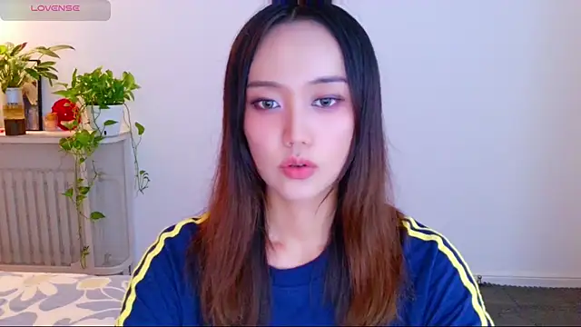 yufenna Chat XXX in diretta