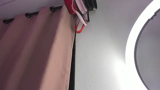 sophie_Laurent's Live XXX Chat