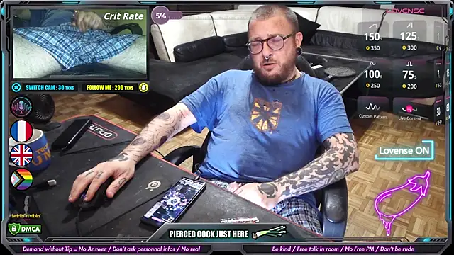 Chat XXX en directo de Law_Leek