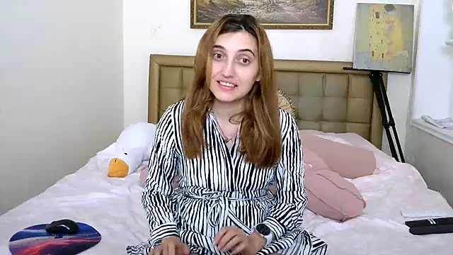 Iren Adlı Modelin Canlı XXX Sohbeti