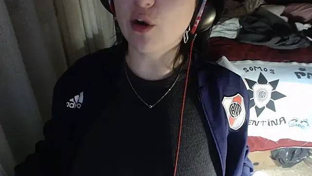 XXX chat uživo modela ladyrolinga