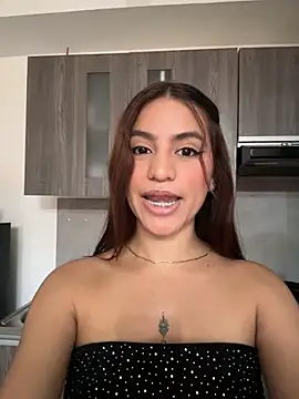 ViankaRose live XXX chat