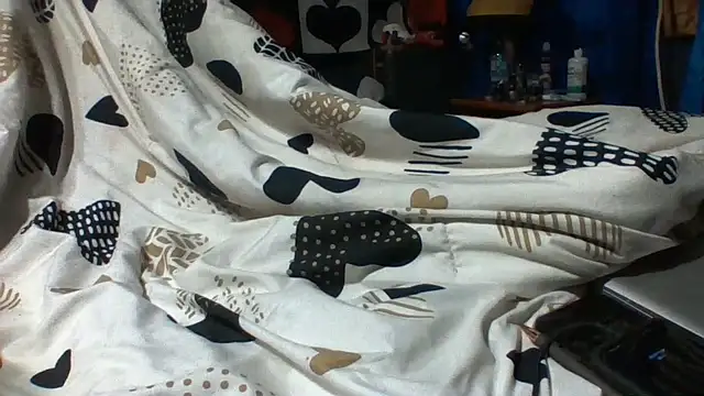 SillyRabbitz Adlı Modelin Canlı XXX Sohbeti