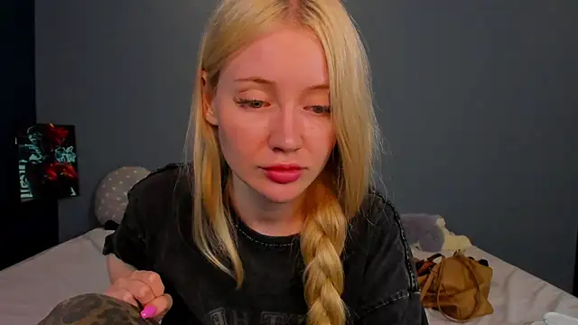 Chat XXX en directo de Lillie_Berry