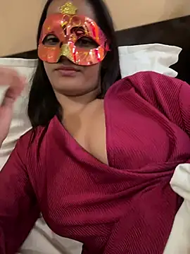 Priyanka011 – Naživo XXX chat