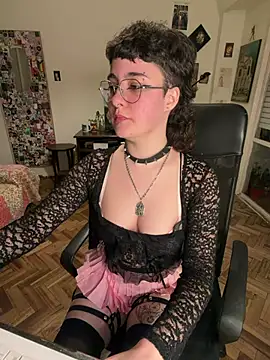 infernaldeity's Live XXX Chat