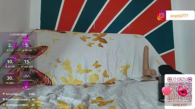 Czat XXX na żywo – Shengyi_blue