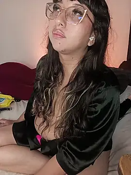 Piafisher_2 Live XXX-chat
