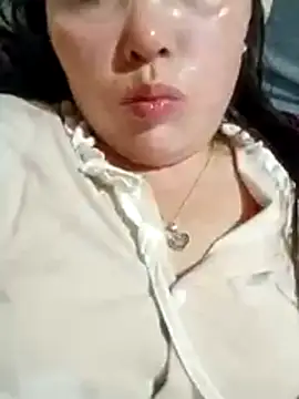 Tina-i 现场XXX聊天