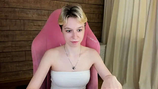 AgataGate's Live XXX Chat