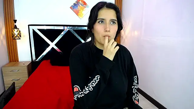 MIA_COINS élő XXX-chatje