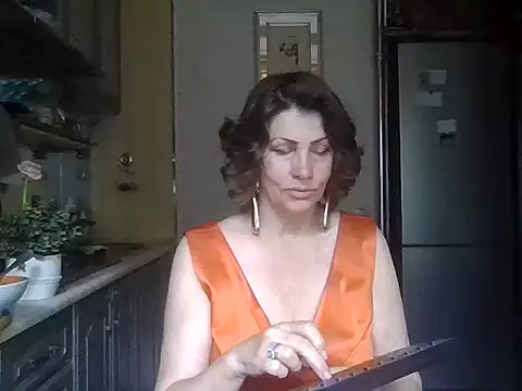XXX chat uživo modela Baby-Matilda