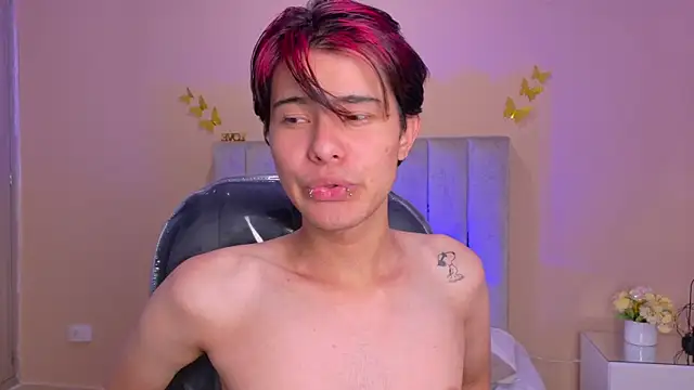 Derek_Sinn Live XXX-chat