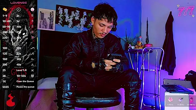 HannibalLester XXX чат на живо