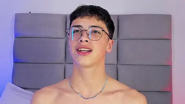 JoshClaarktt Live XXX-Chat