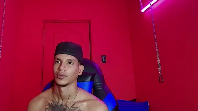 kai_storm77's Live XXX Chat