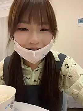 Xiaxia_1227's Live XXX Chat