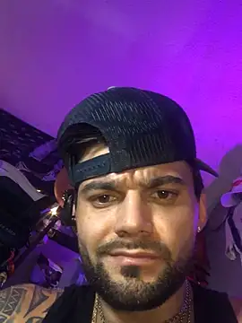 LegendaryLukeFilmCo's Webcam Show