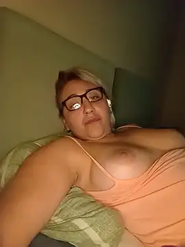Manu6769 XXX чат на живо