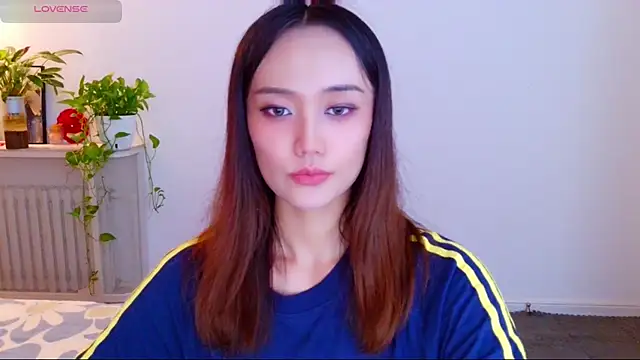 yufenna Adlı Modelin Canlı XXX Sohbeti
