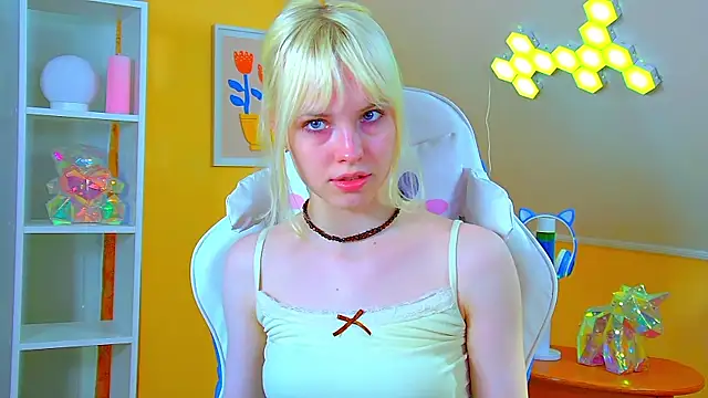 Chat XXX en directo de HannahHollis