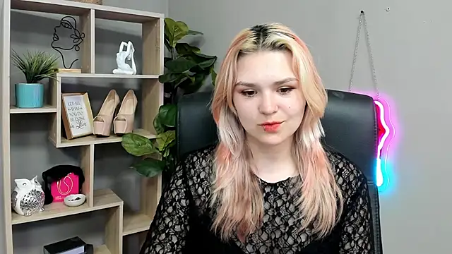 Živý XXX chat SweetLilyxo