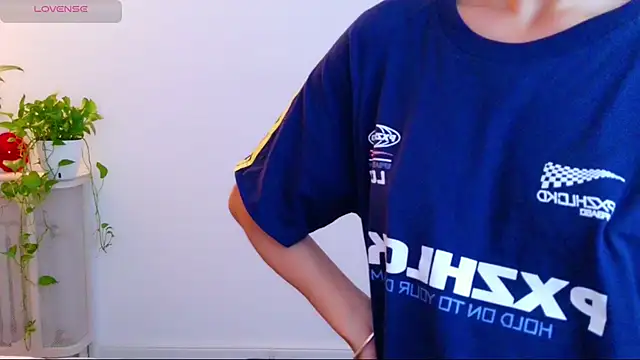 yufenna Adlı Modelin Canlı XXX Sohbeti
