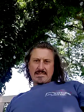 Chat +18 de Thedriver1 ao vivo