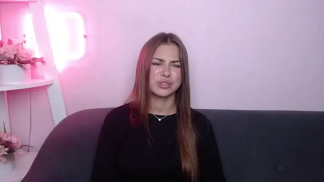 MilanaAngelAs: онлайн-секс-чат