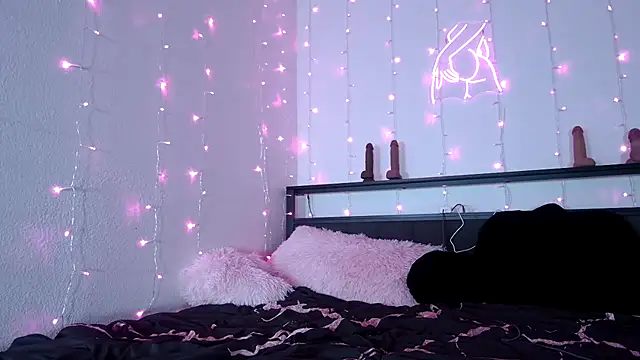QueenLolaX Webcamshow