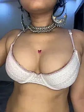 Baddie_Riya 라이브 XXX 채팅