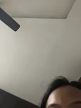 livia_dolls 现场XXX聊天