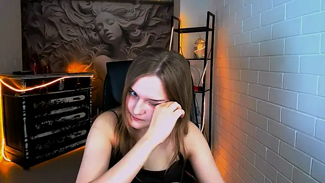 LissaTelor élő XXX-chatje
