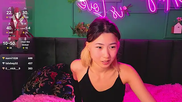 Chat +18 de Runi_Asian ao vivo